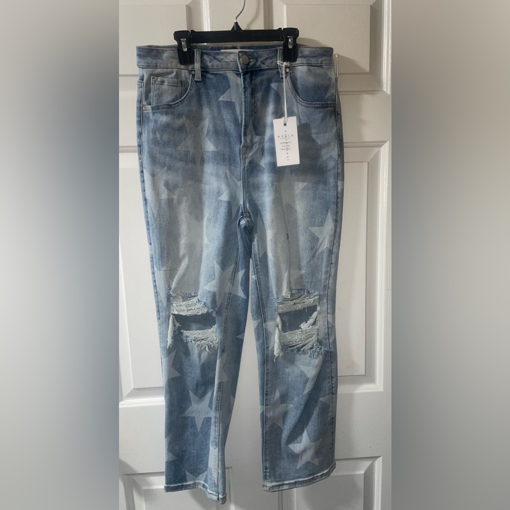 Risen Distressed Star Print Jeans